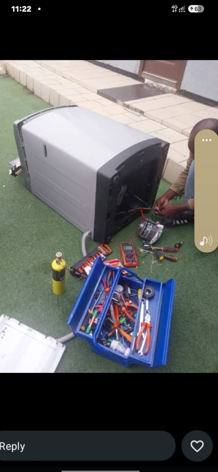 Appliance repair job